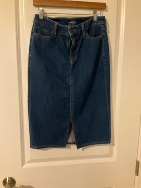 Chico 
00Zero Denim skirt